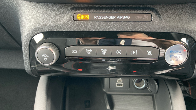 Ford Kuga 1.5 EcoBoost ST-Line 5dr Petrol Estate - Image 18